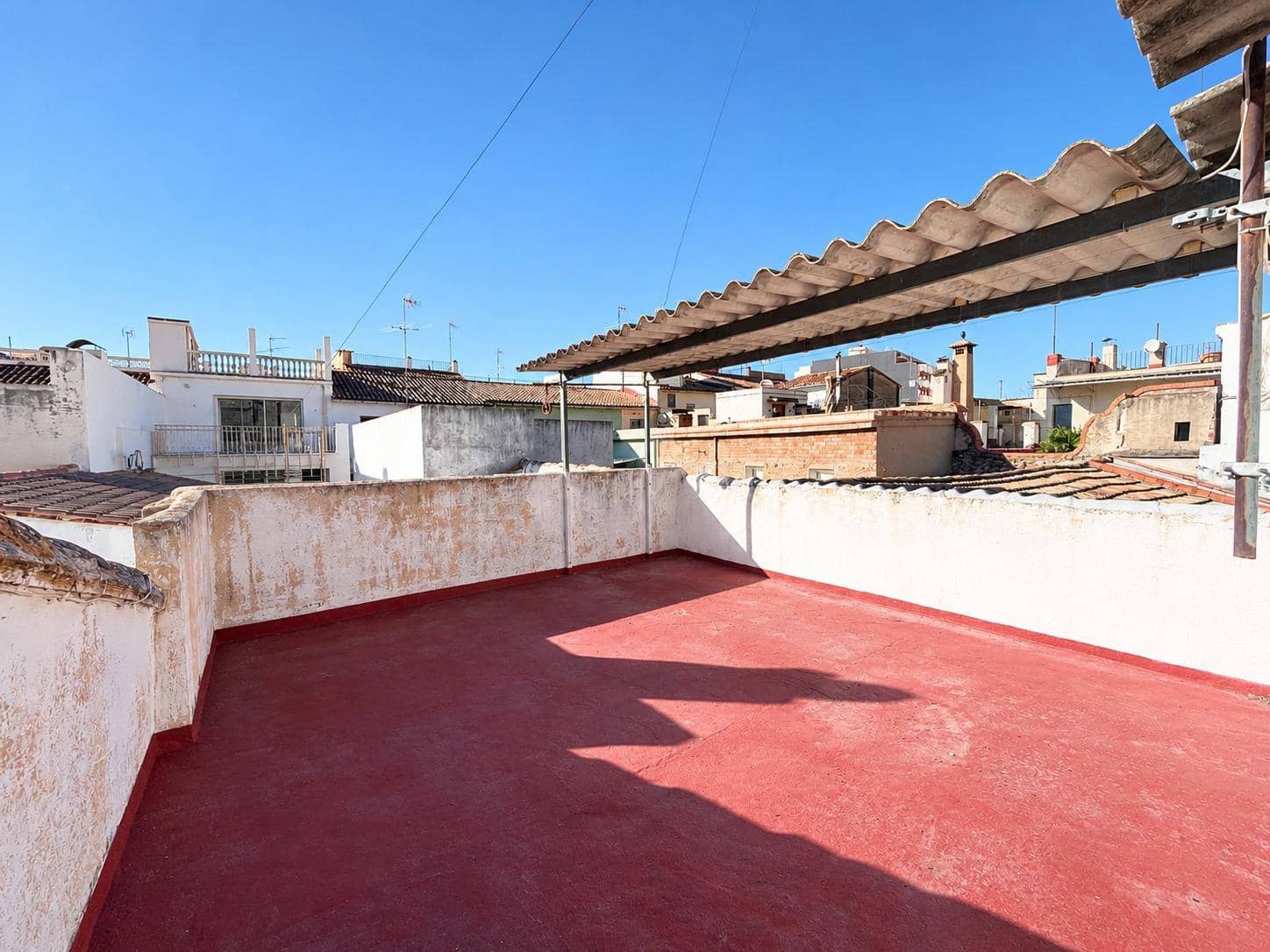 5 slaapkamer Huis te koop in Carcaixent met garage - € 180.000 (Ref: 10173970)