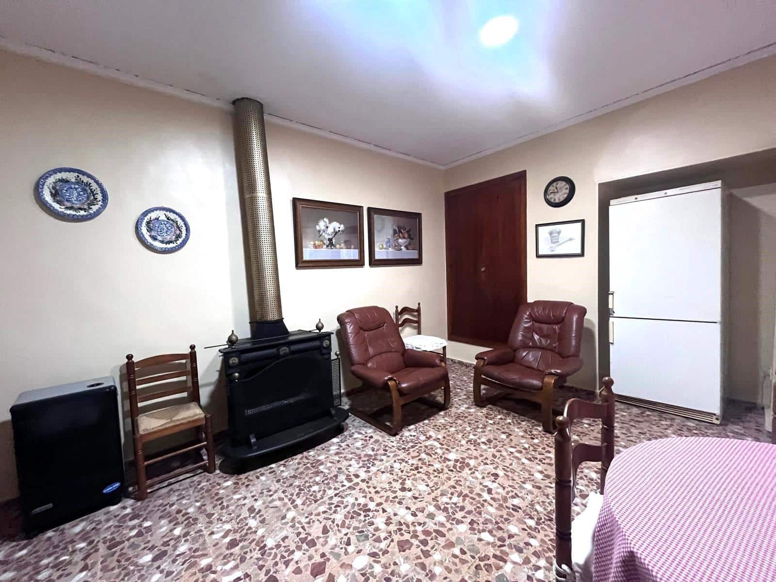 5 slaapkamer Huis te koop in Carcaixent met garage - € 180.000 (Ref: 10173970)