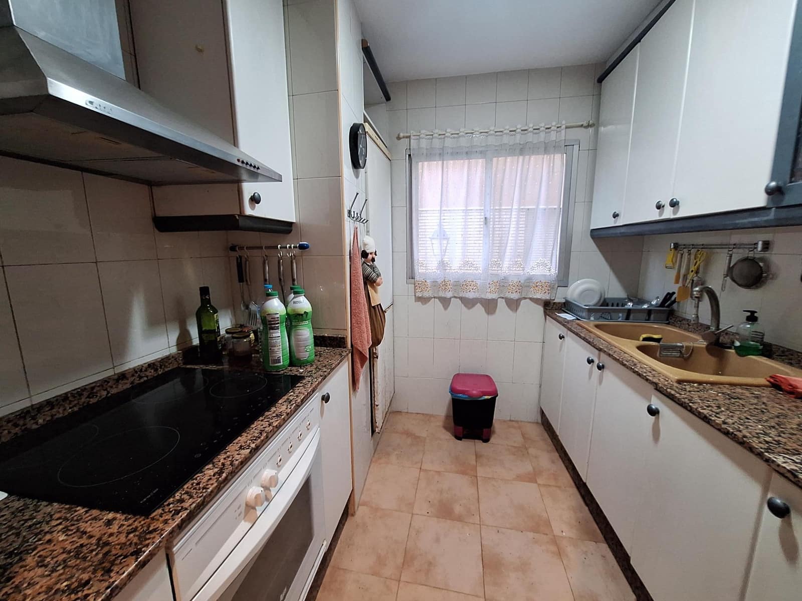 4 soveværelse Byhus til salg i Alzira med garage - € 245.000 (Ref: 10183145)