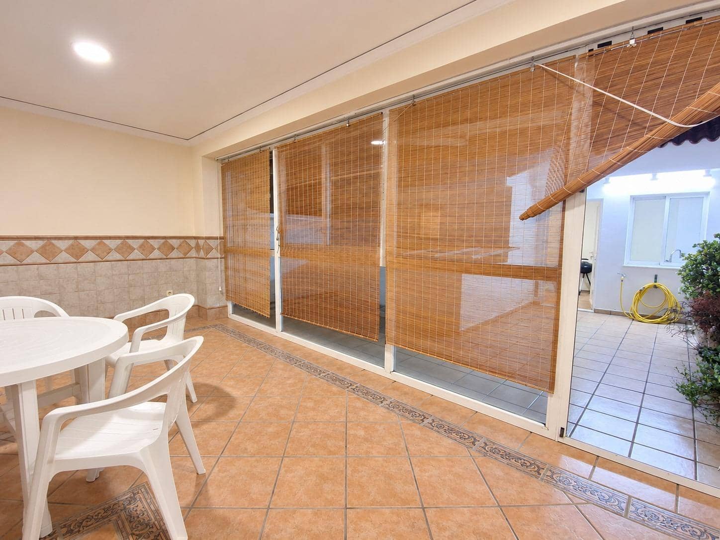 3 chambre Maison de Ville à vendre à Alzira avec garage - 270 000 € (Ref: 10183146)