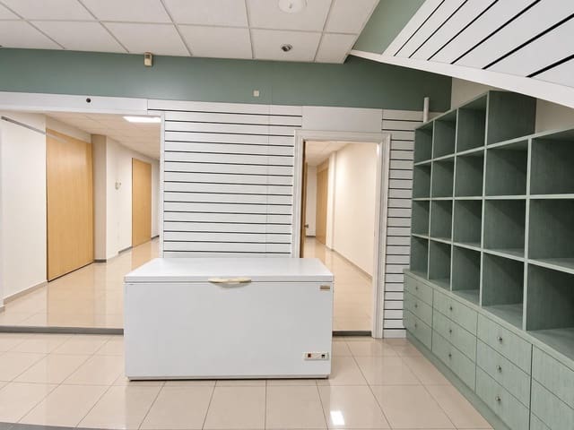 3 chambre Maison de Ville à vendre à Alzira avec garage - 270 000 € (Ref: 10183146)