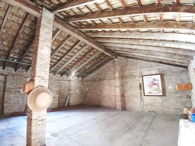 Penthouse para venda em Carcaixent - 55 000 € (Ref: 10184926)