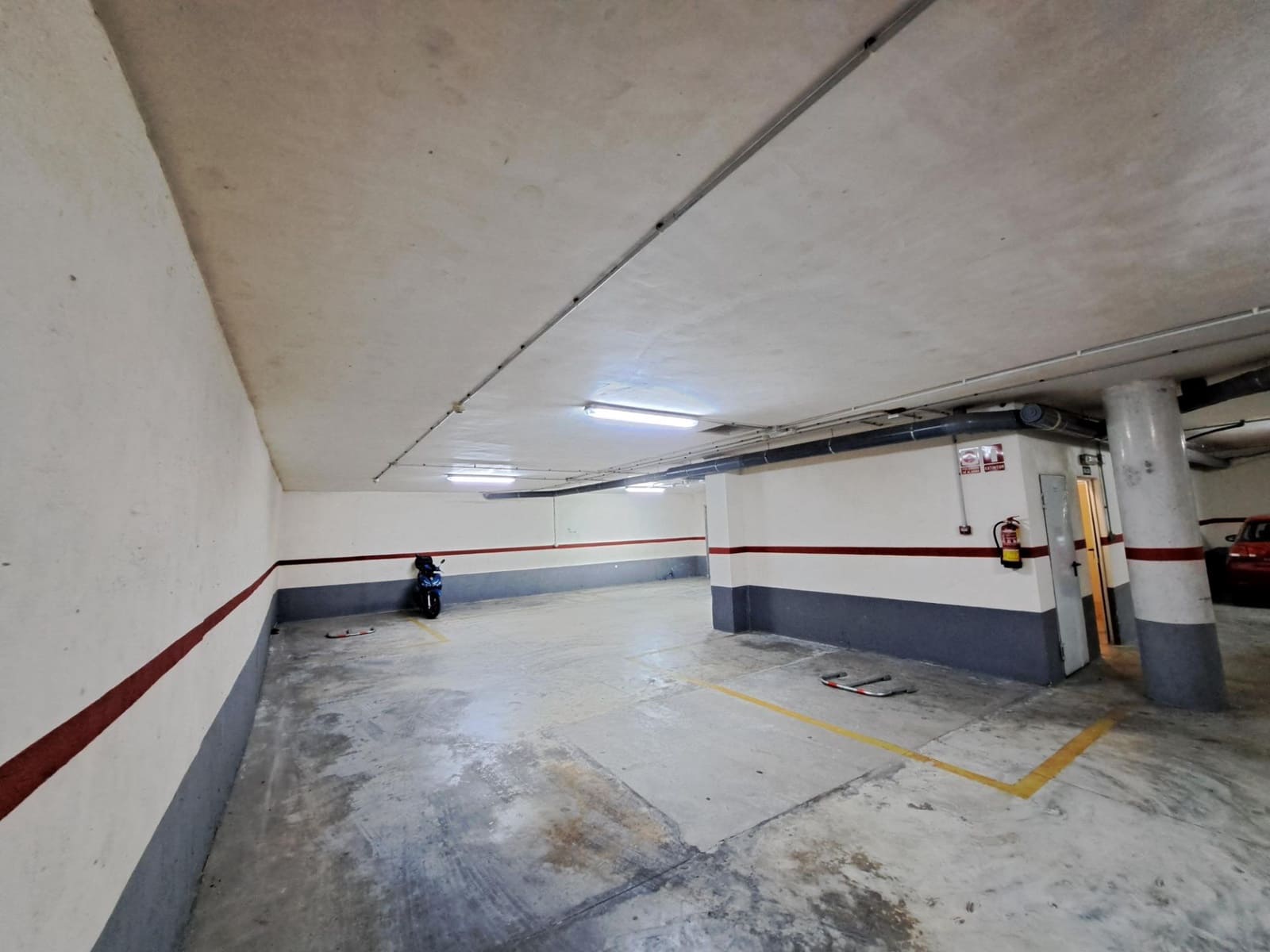 Garage for sale in Alzira - € 10,500 (Ref: 6890860)