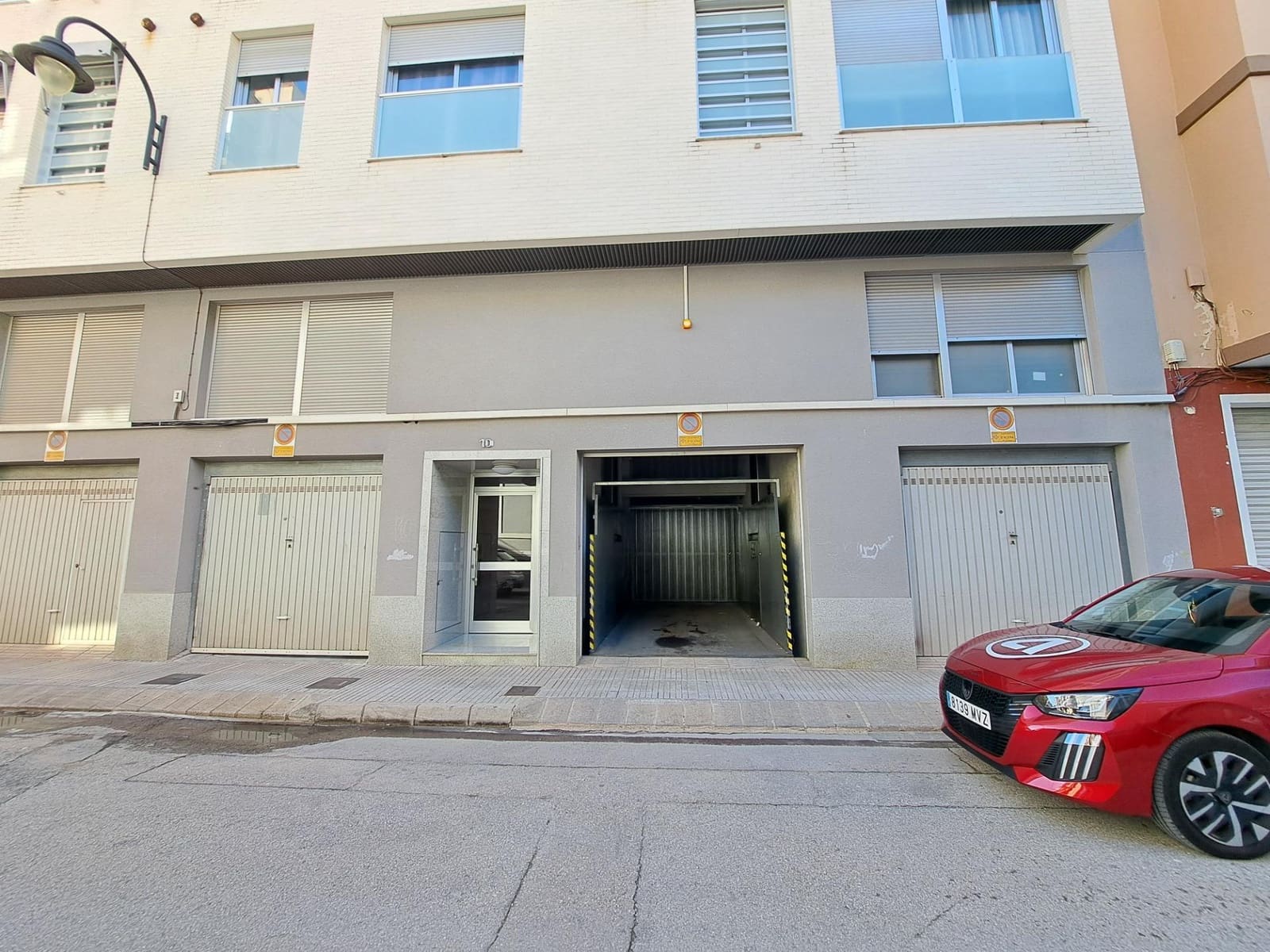 Garage for sale in Alzira - € 10,500 (Ref: 6890860)