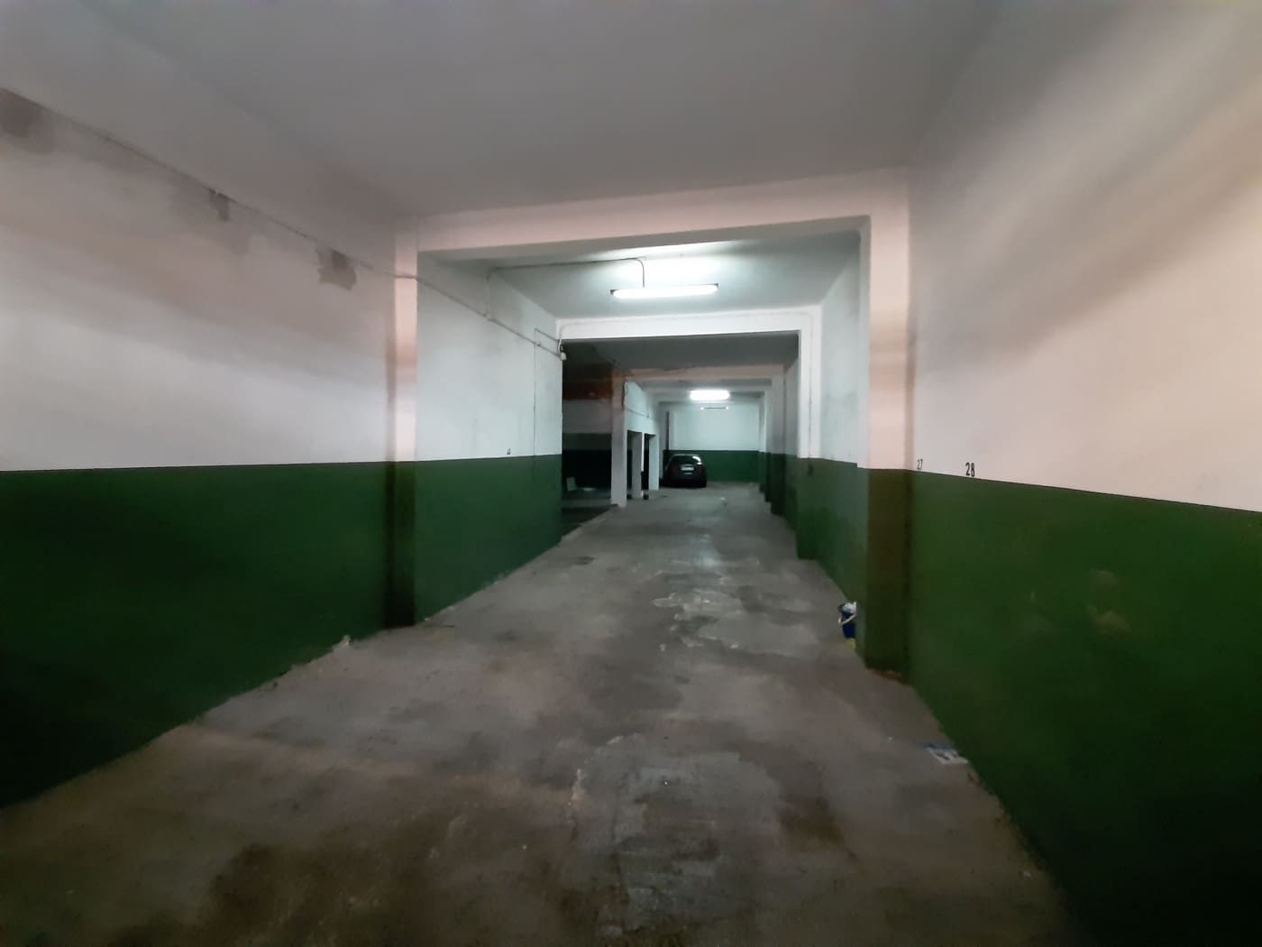 Comercial para venda em Alzira - 160 000 € (Ref: 6890867)