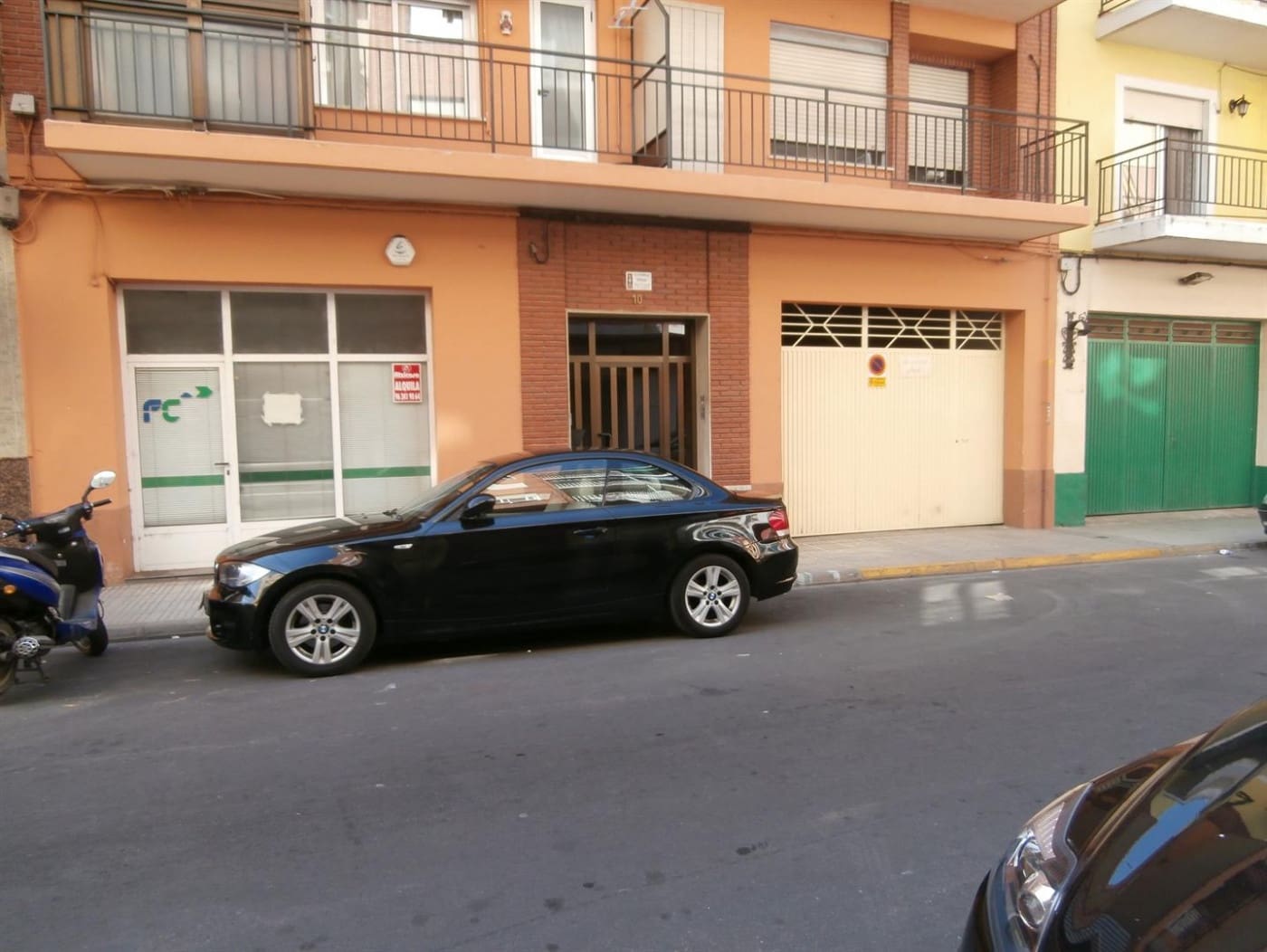 Comercial para venda em Alzira - 160 000 € (Ref: 6890867)