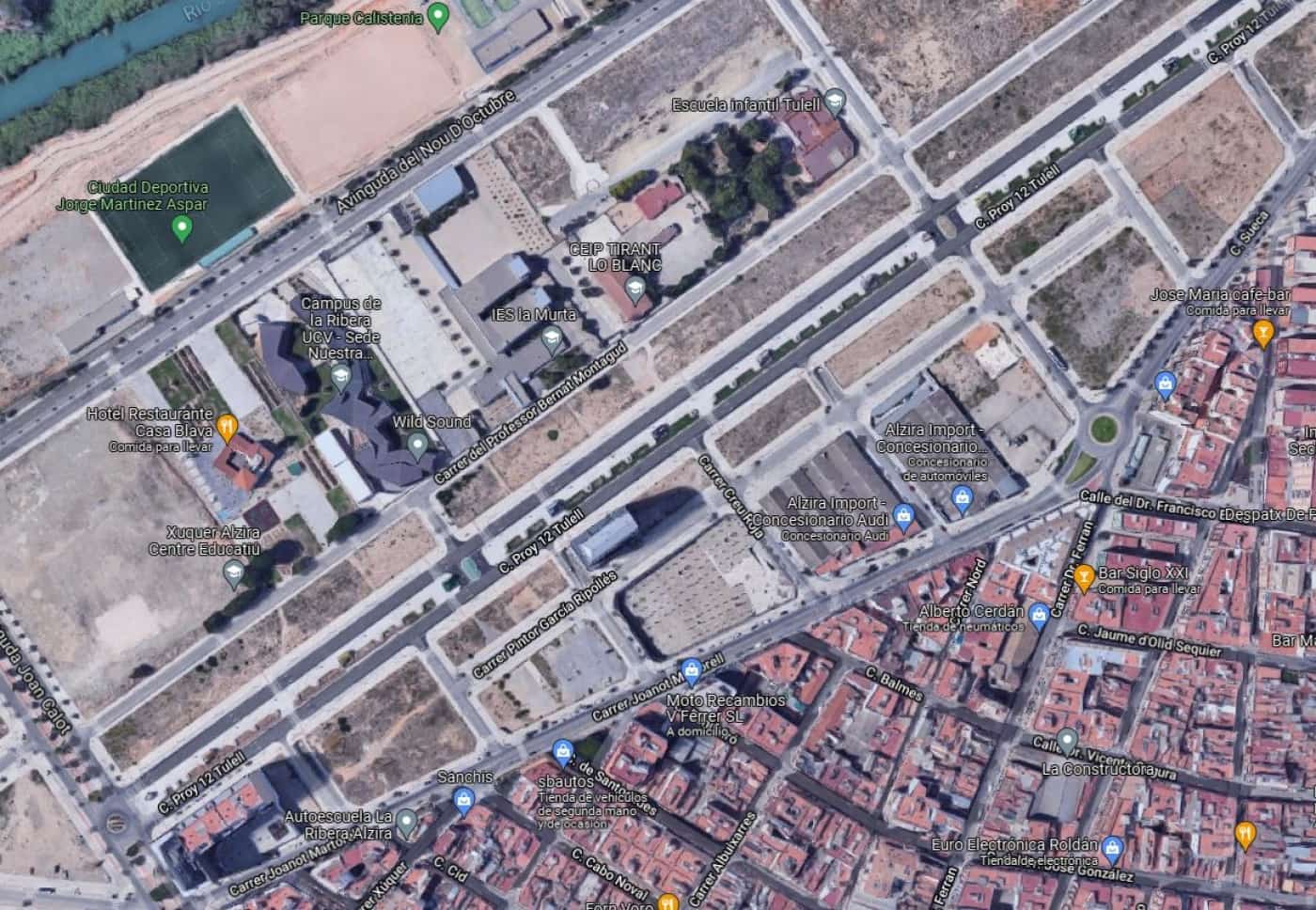 Comercial para venda em Alzira - 160 000 € (Ref: 6890867)