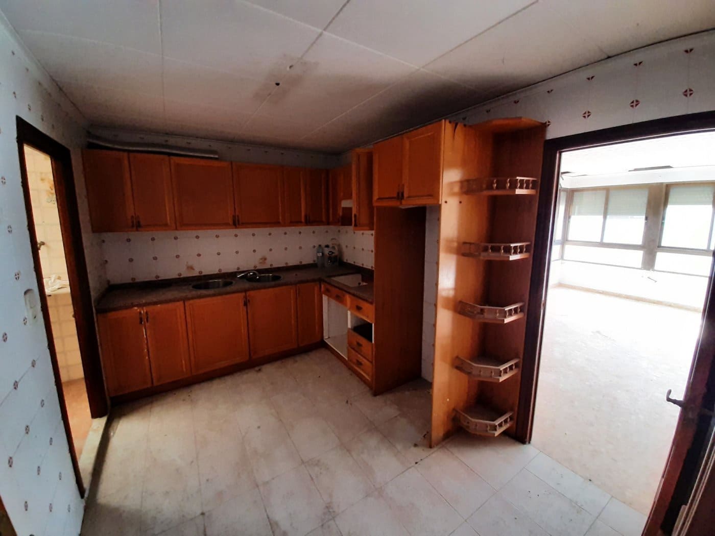 4 soveværelse Byhus til salg i Alzira med garage - € 200.000 (Ref: 6890878)