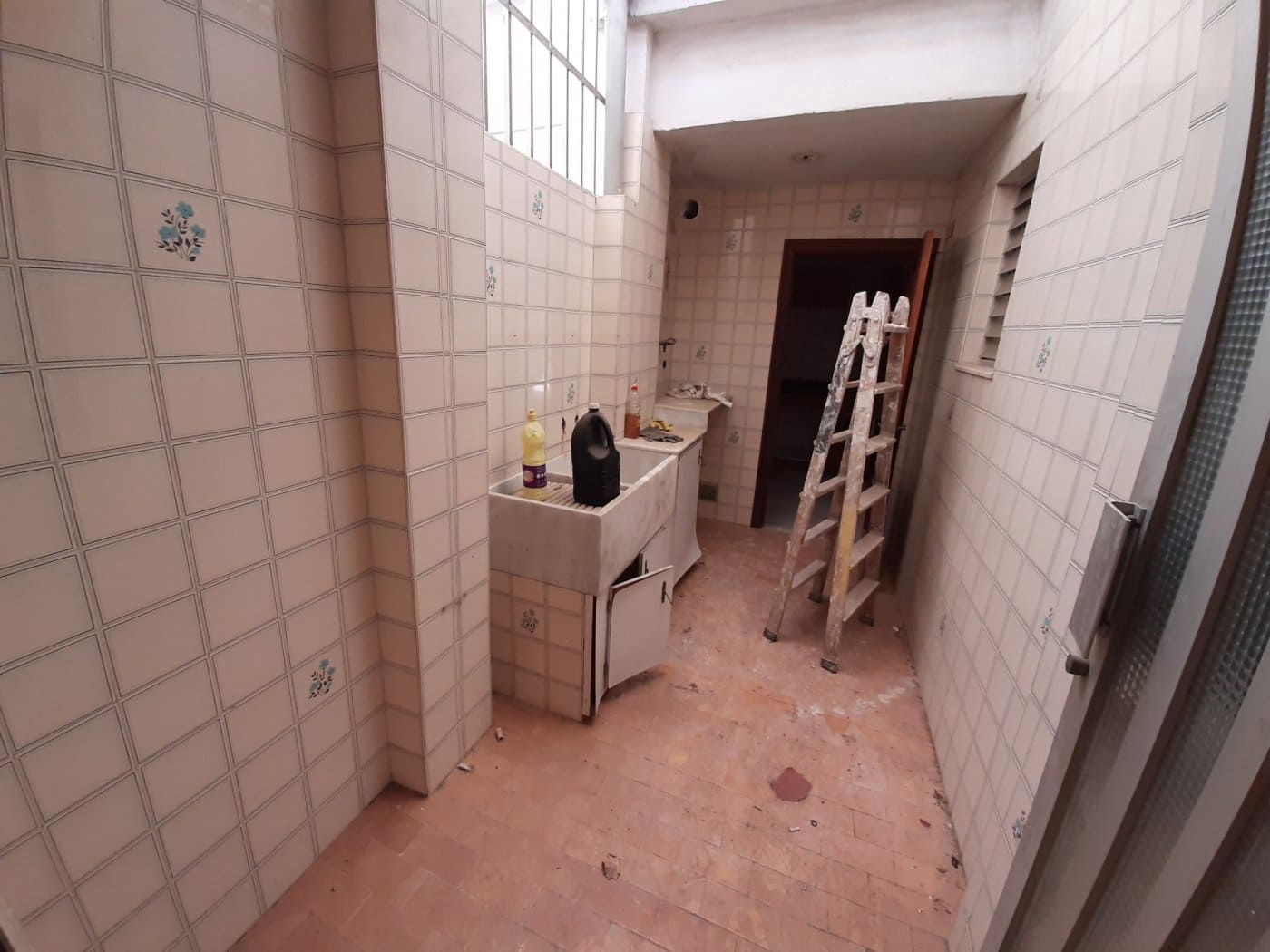 4 soveværelse Byhus til salg i Alzira med garage - € 200.000 (Ref: 6890878)