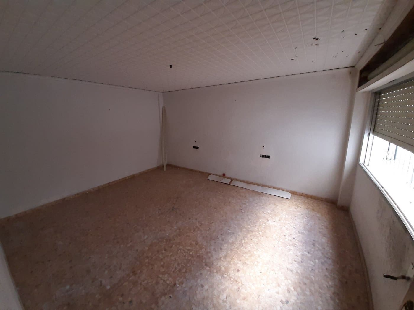 4 soveværelse Byhus til salg i Alzira med garage - € 200.000 (Ref: 6890878)