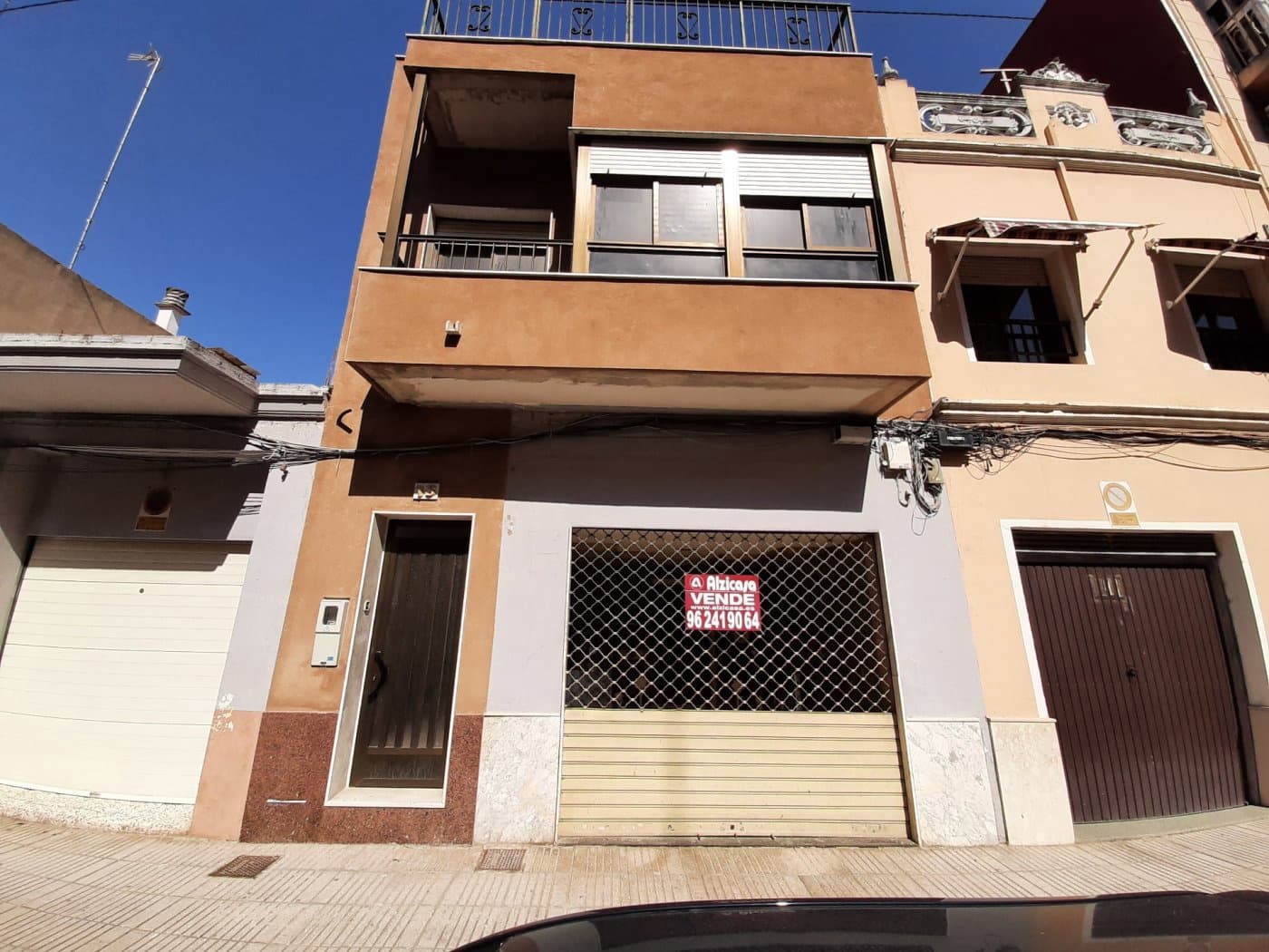 4 soveværelse Byhus til salg i Alzira med garage - € 200.000 (Ref: 6890878)