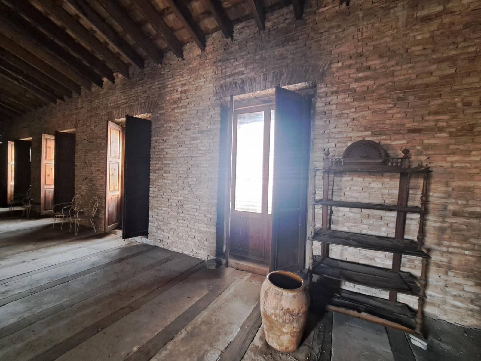 8 soveværelse Byhus til salg i Carcaixent med garage - € 450.000 (Ref: 6890898)