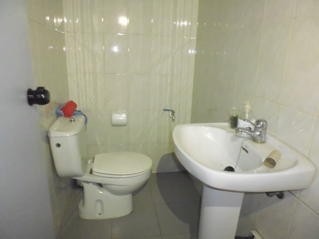 Kommersiell til leie i Alzira - € 800 (Ref: 6890926)