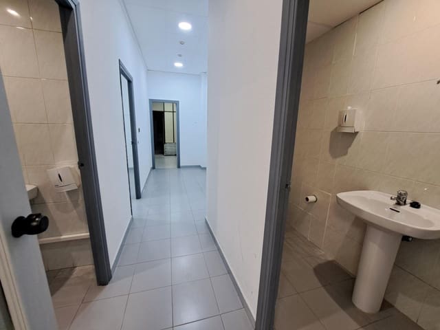 Komercyjne do wynajęcia w Alzira - 800 € (Ref: 6890926)