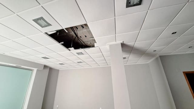 Commercieel te huur in Algemesí - € 450 (Ref: 6890936)