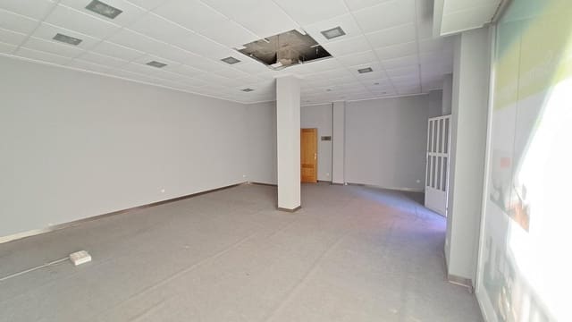 Commercieel te huur in Algemesí - € 450 (Ref: 6890936)