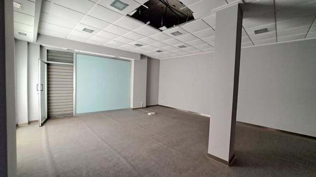 Commercieel te huur in Algemesí - € 450 (Ref: 6890936)