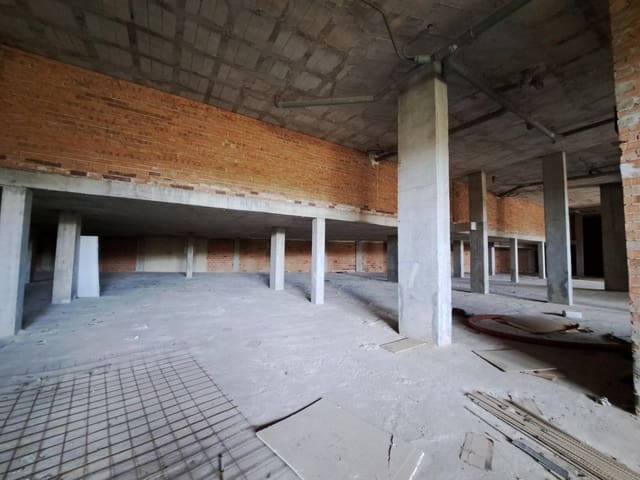 Commerciale in vendita in Alzira - 161.949 € (Rif: 6890950)