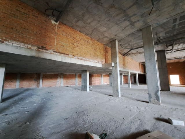 Commerciale in vendita in Alzira - 161.949 € (Rif: 6890950)