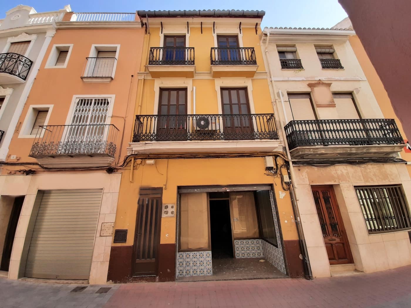 4 soverom Kommersiell til leie i Alzira - € 500 (Ref: 6890957)