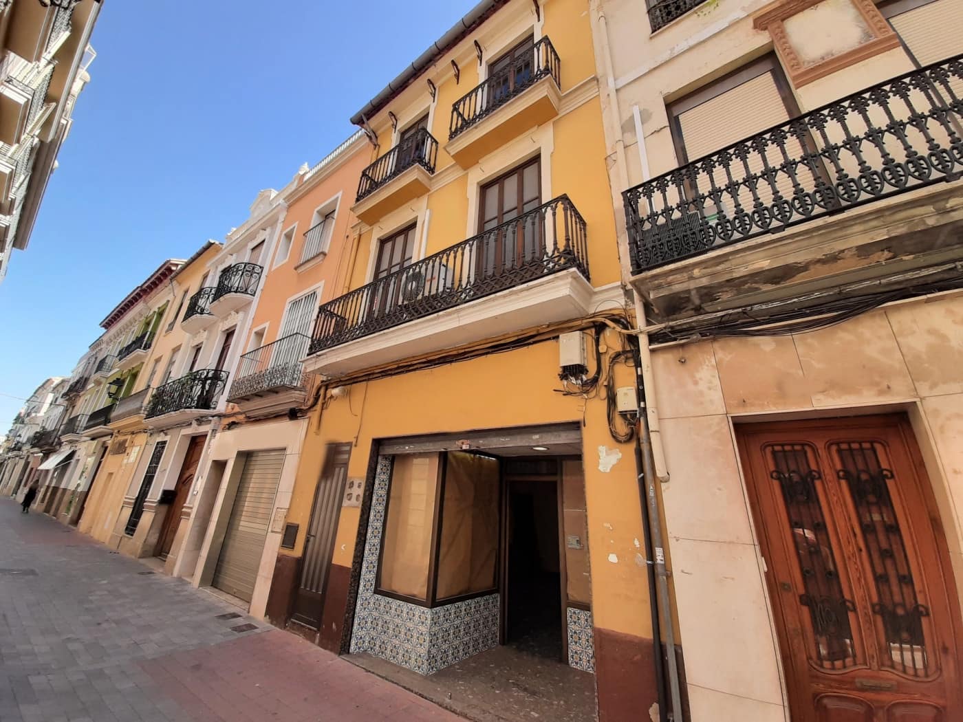4 soverom Kommersiell til leie i Alzira - € 500 (Ref: 6890957)
