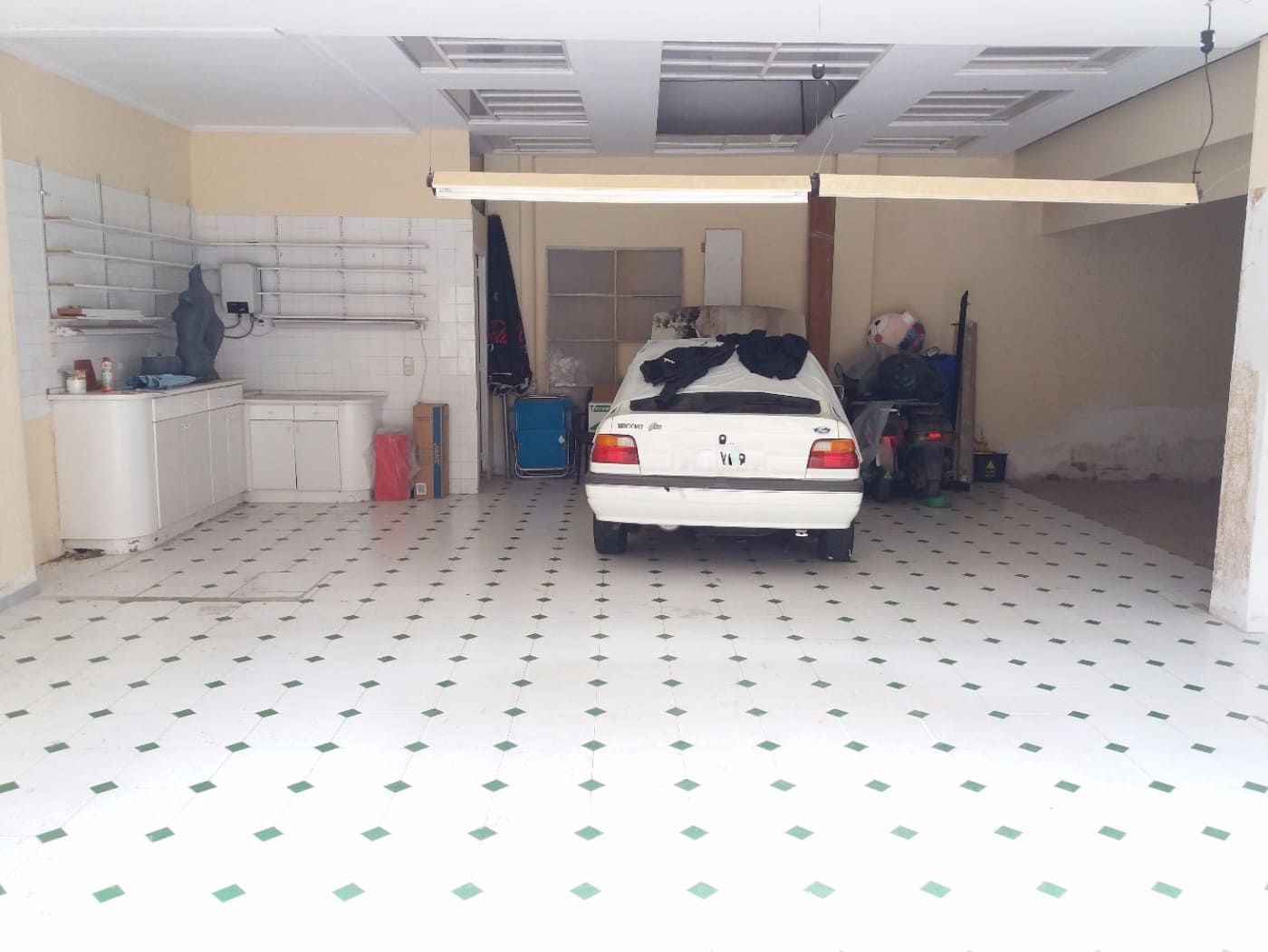 Commercial for sale in Alzira - € 65,000 (Ref: 6890977)