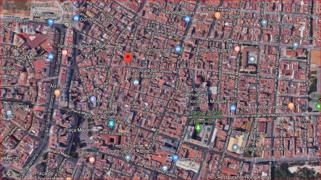 Commercial for sale in Alzira - € 150,000 (Ref: 6890982)