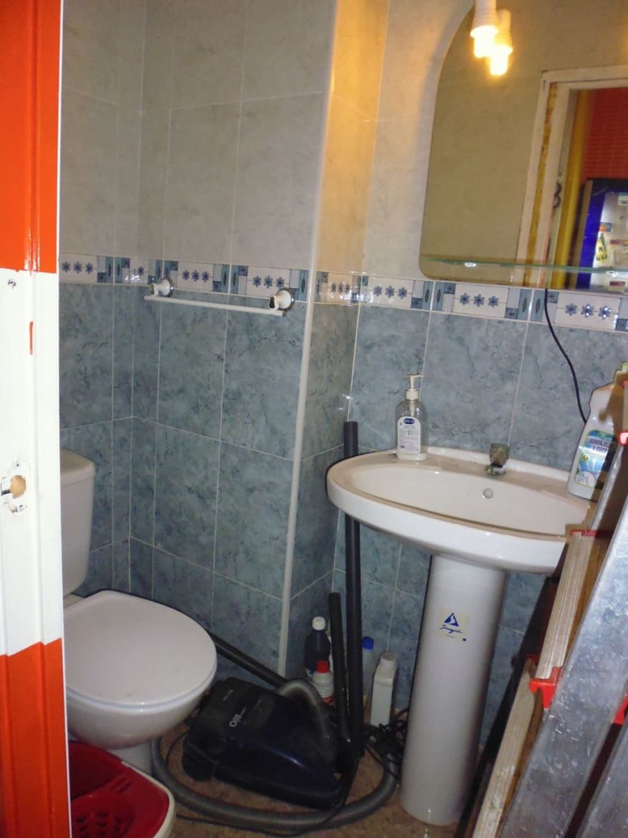 Commerciale in vendita in Alzira - 35.000 € (Rif: 6890987)