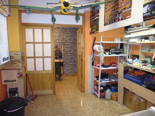 Commerciale in vendita in Alzira - 35.000 € (Rif: 6890987)