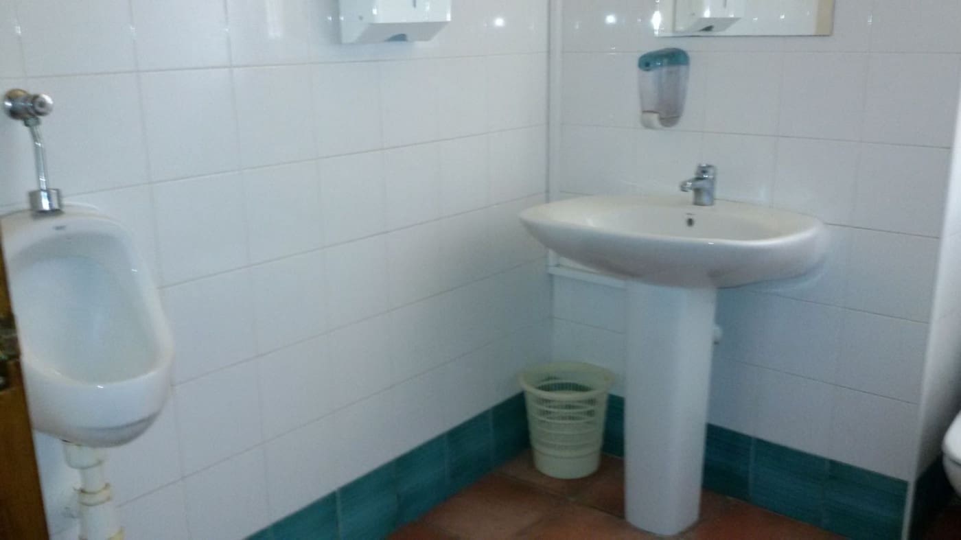 Comercial para venda em Alzira - 159 000 € (Ref: 6891066)