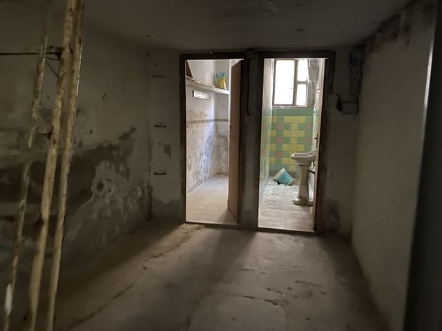 Commerciale in vendita in Alzira - 50.000 € (Rif: 6891100)