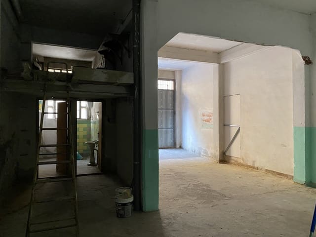 Commerciale in vendita in Alzira - 50.000 € (Rif: 6891100)