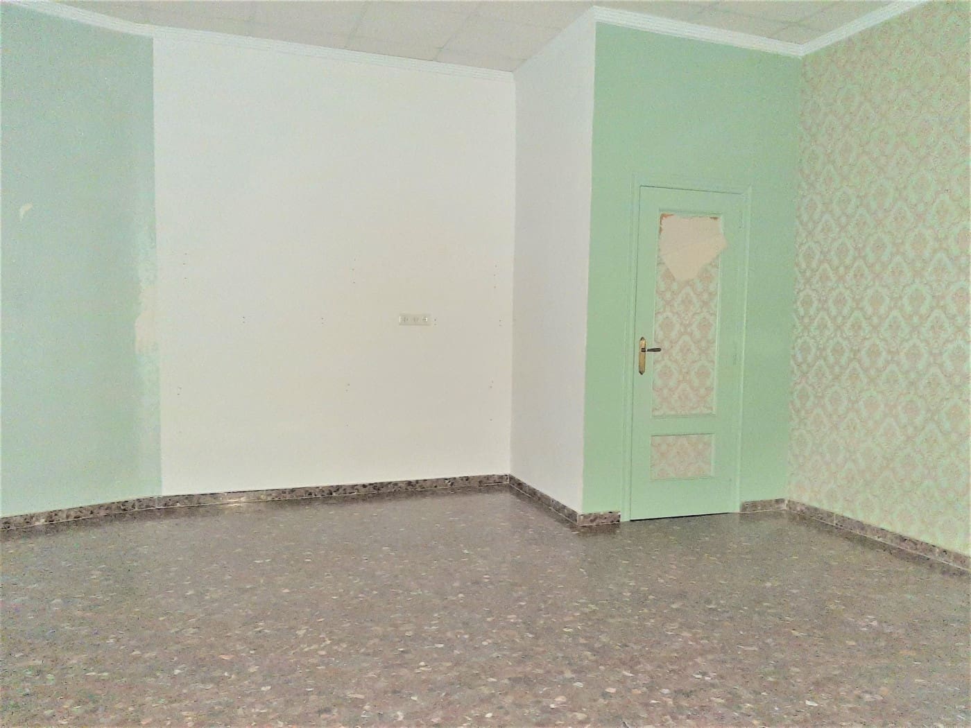 Commerciale da affittare in Alzira - 300 € (Rif: 6891102)