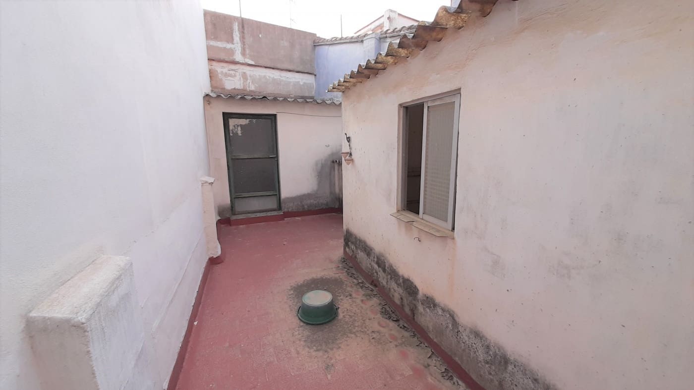 2 soverom Hus til salgs i Alzira - € 75 000 (Ref: 6891157)