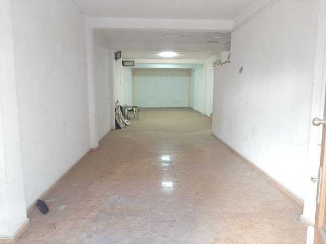 Commercieel te huur in Alzira - € 450 (Ref: 6891166)