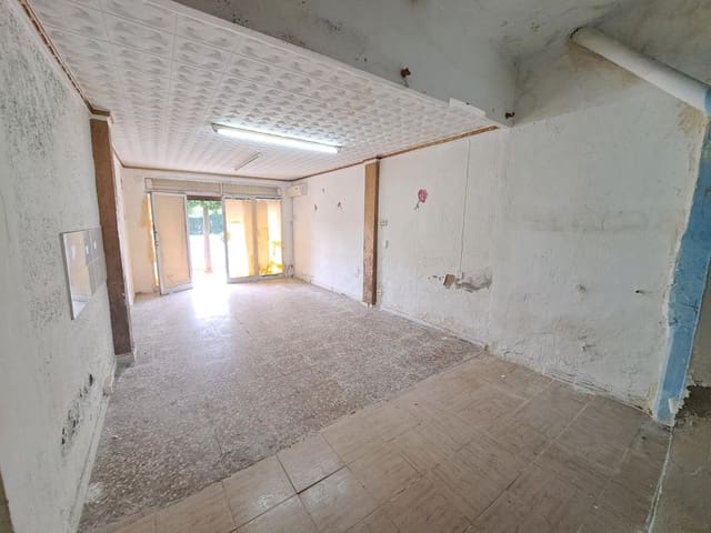 Commerciale in vendita in Alzira - 27.000 € (Rif: 6891213)