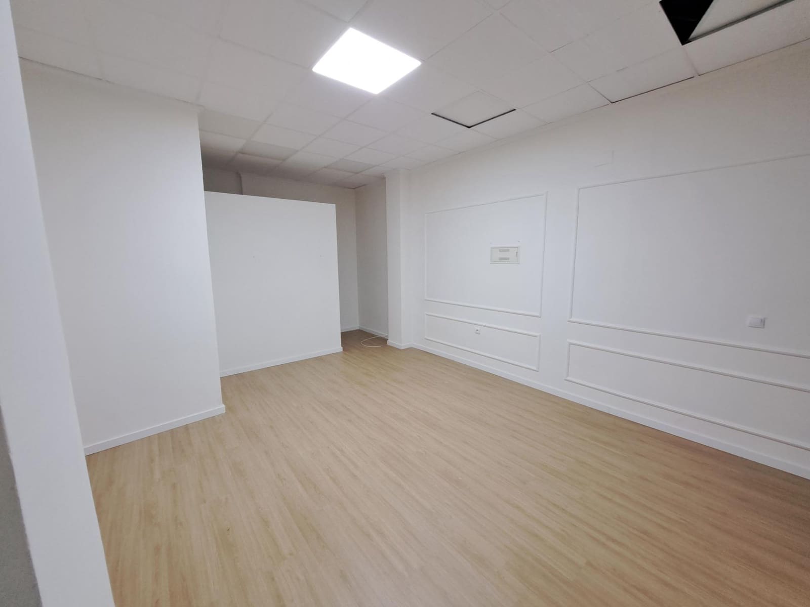 Kaupallinen vuokrattavana paikassa Alzira - 400 € (Ref: 6891224)