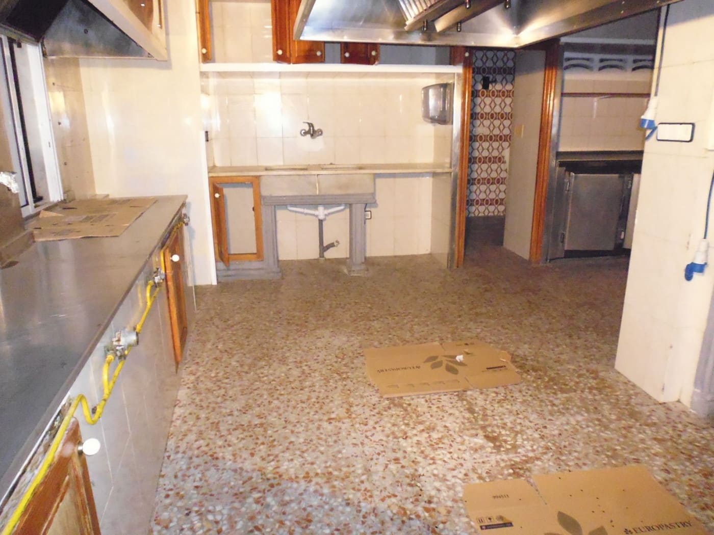 Erhverv til salg i Barraca d'Aigues Vives - € 120.000 (Ref: 6891261)