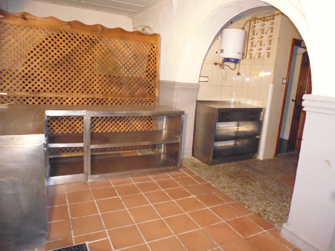 Erhverv til salg i Barraca d'Aigues Vives - € 120.000 (Ref: 6891261)