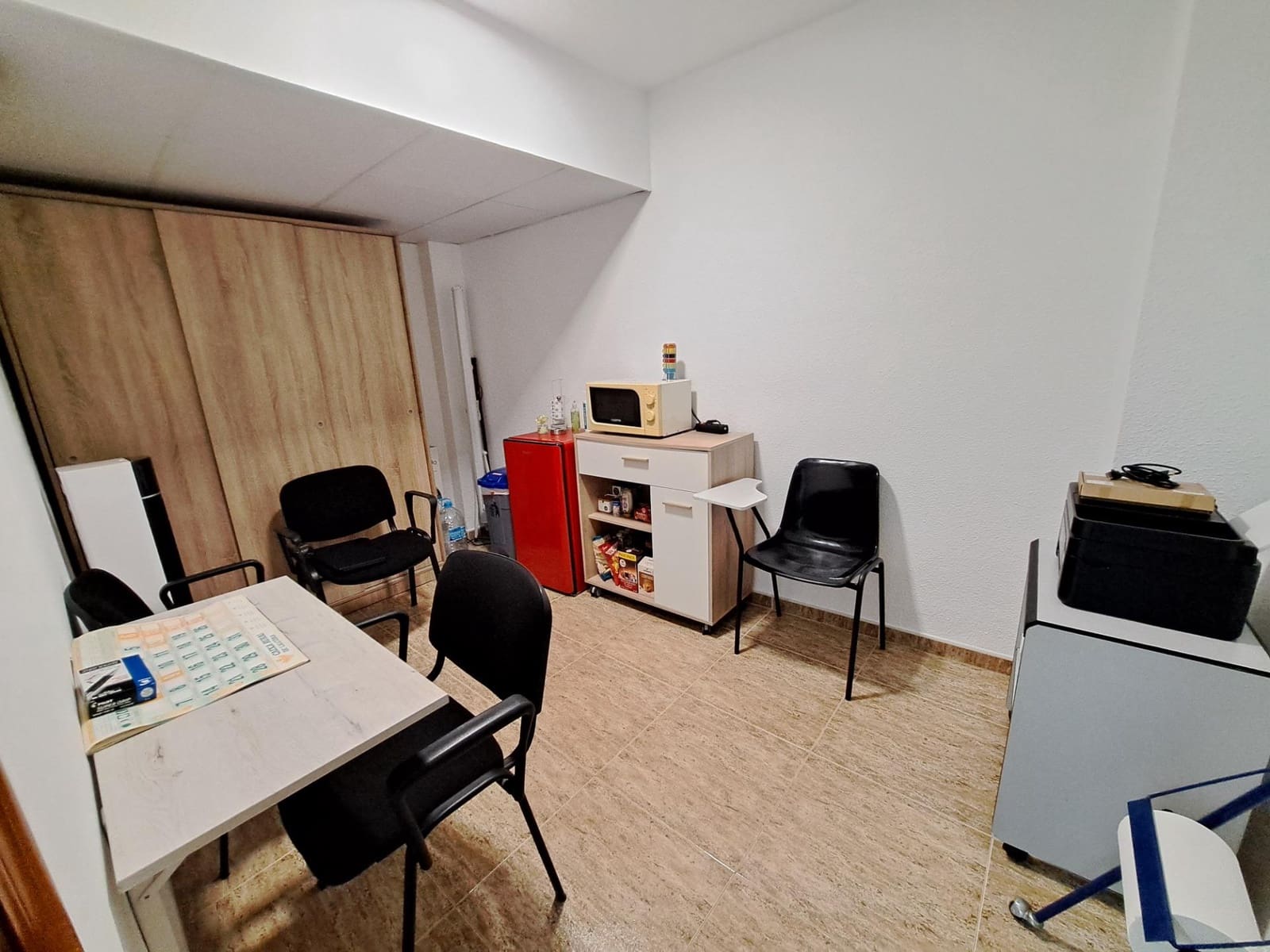 Kontor att hyra i Alzira - 600 € (Ref: 7009052)