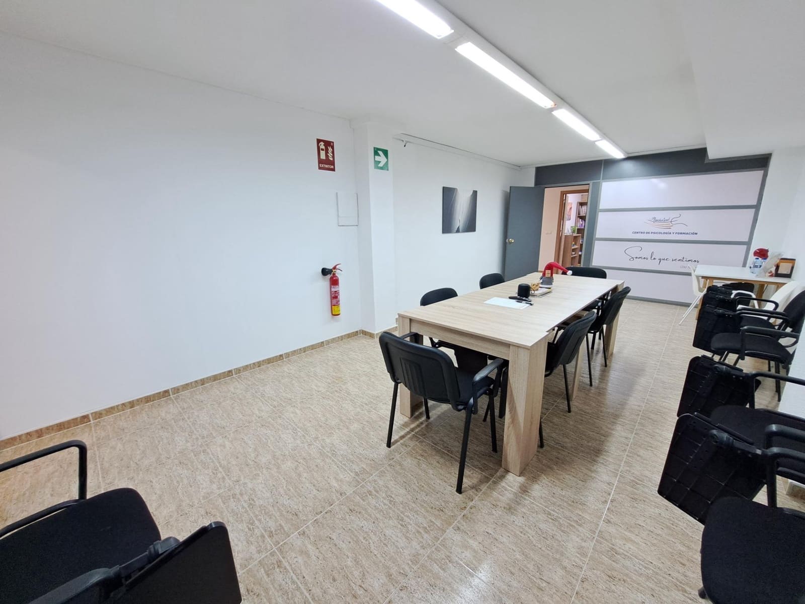 Kontor att hyra i Alzira - 600 € (Ref: 7009052)