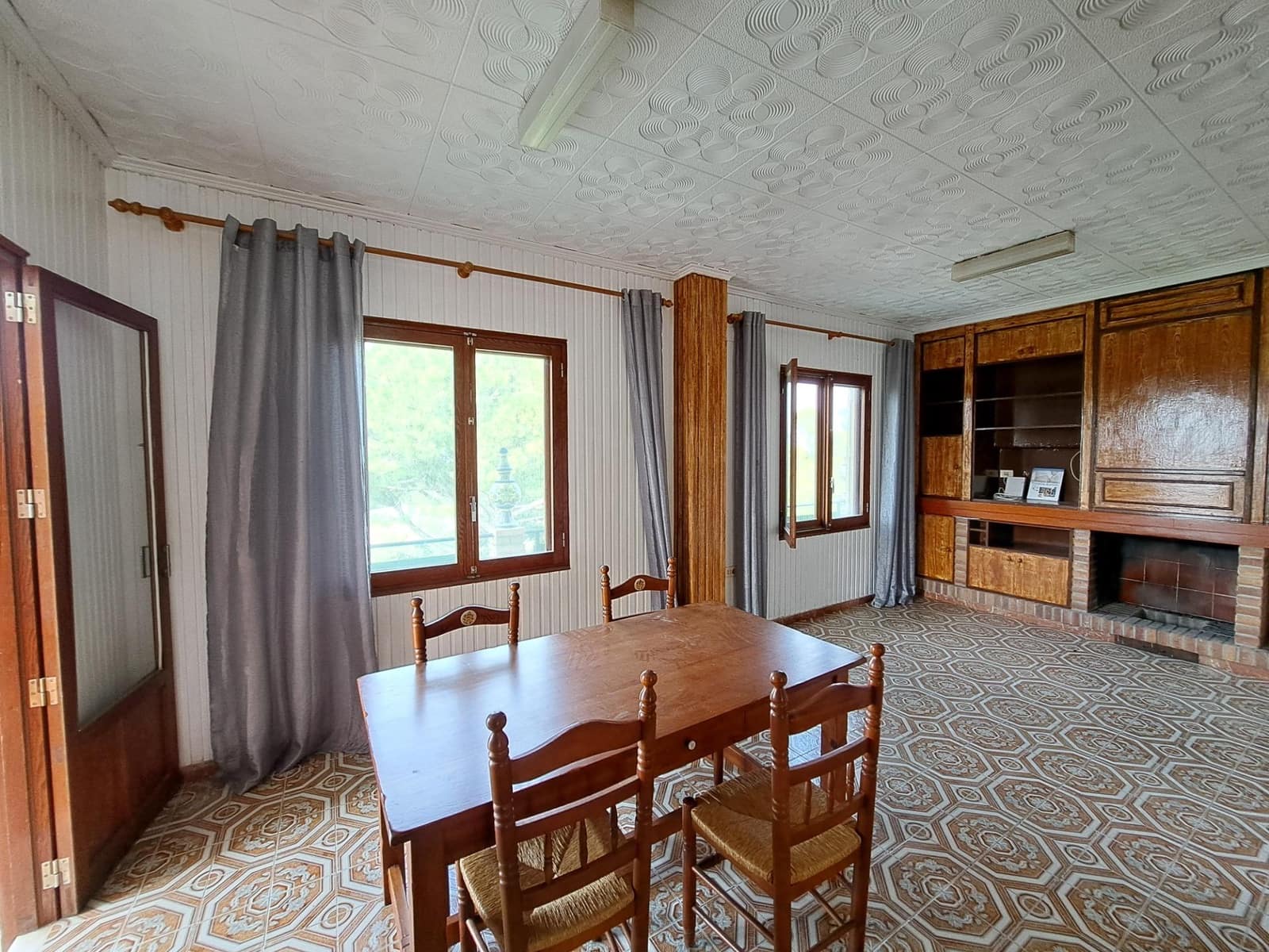 5 soveværelse Villa til salg i Alzira med swimmingpool garage - € 190.000 (Ref: 7183507)