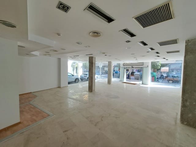 Erhverv til leje i Alzira - € 2.900 (Ref: 7224098)