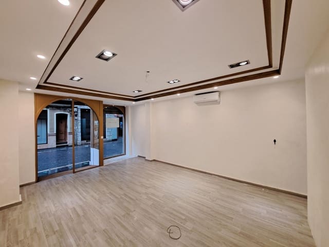 Kaupallinen vuokrattavana paikassa Alzira - 650 € (Ref: 7492103)