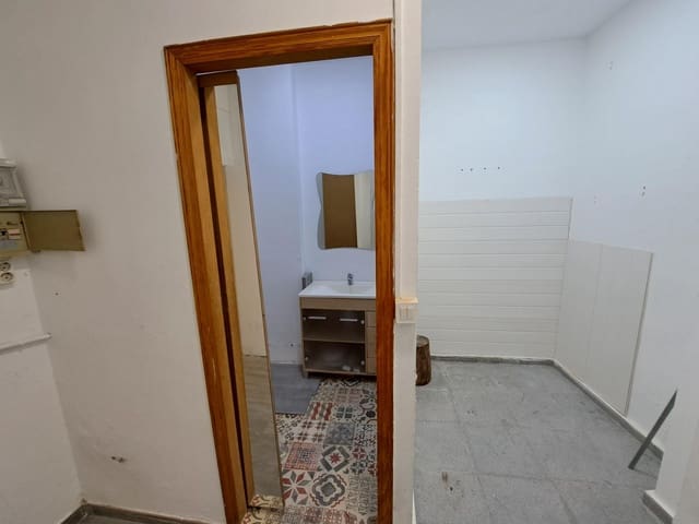 Kaupallinen vuokrattavana paikassa Alzira - 650 € (Ref: 7492103)