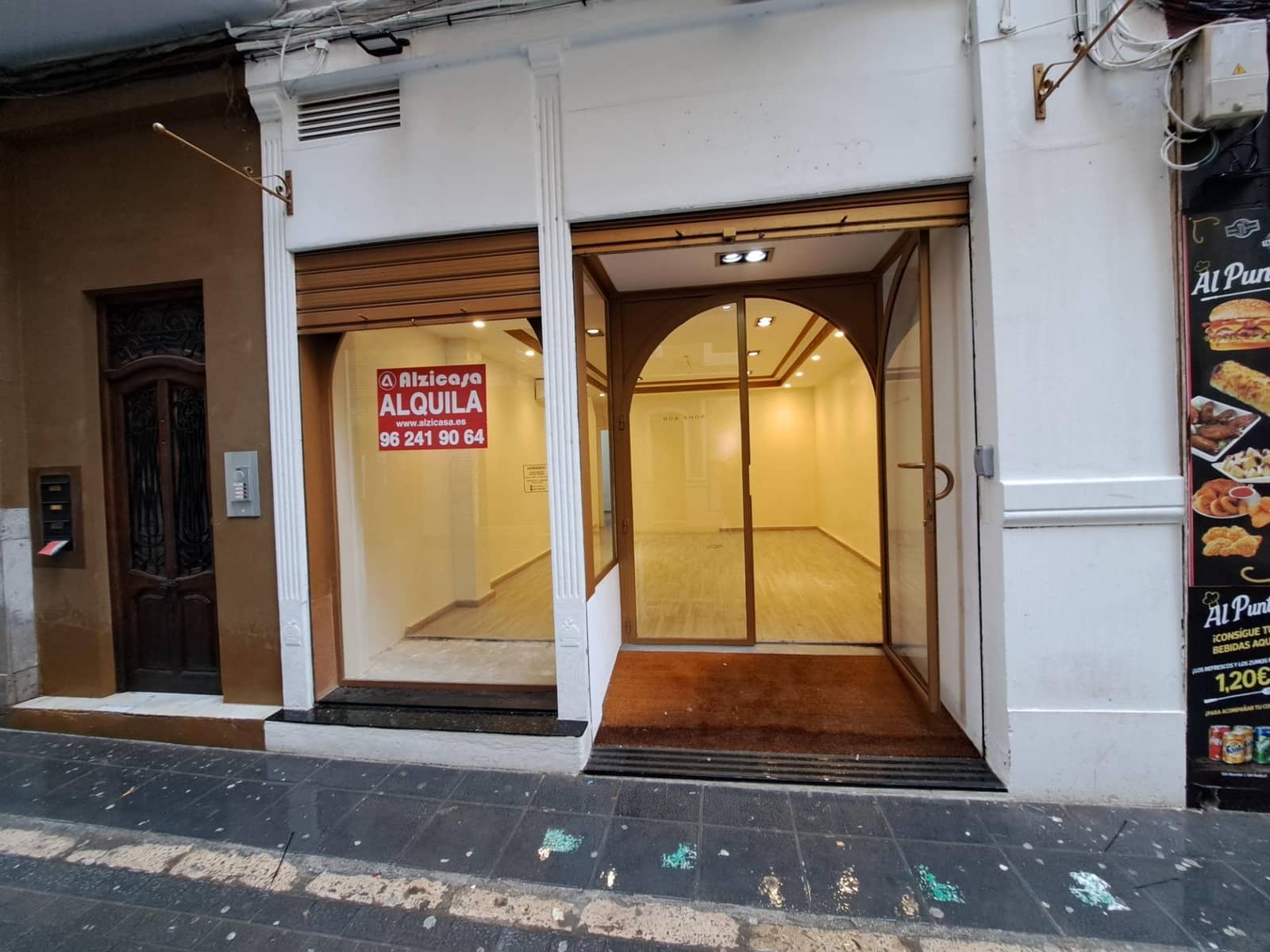 Commercial for rent in Alzira - € 650 (Ref: 7492103)