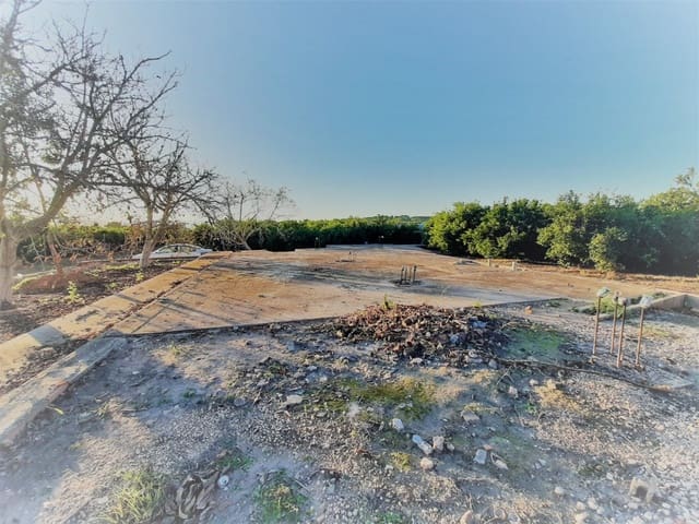 Building Plot for sale in Carcaixent - € 85,000 (Ref: 7508543)