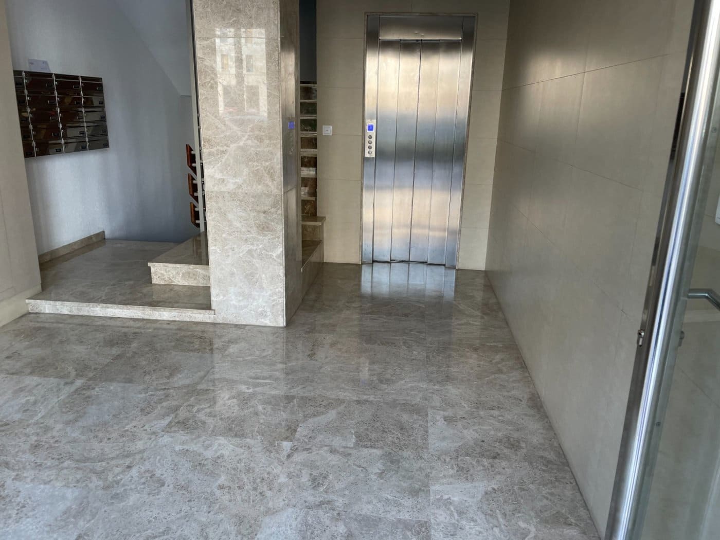 Kontor til leje i Alzira - € 1.000 (Ref: 7508559)