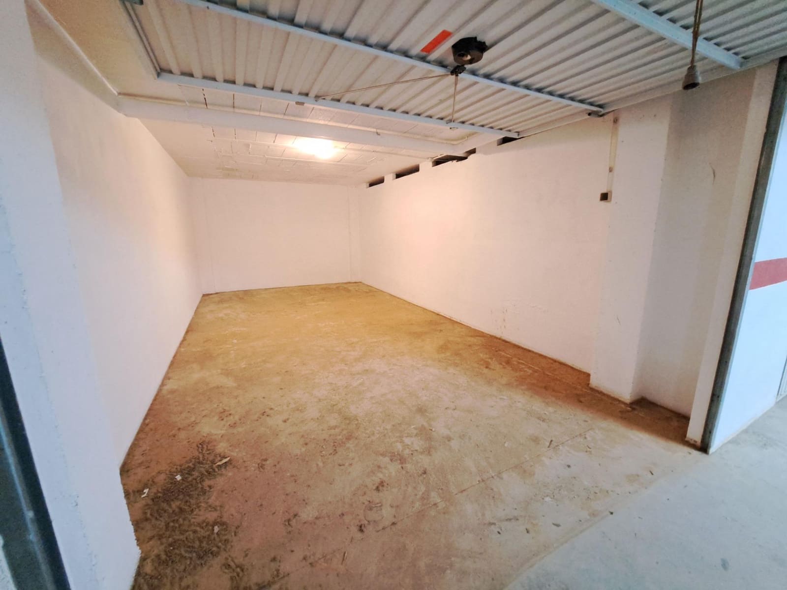 Garage te koop in Alzira - € 20.000 (Ref: 7544014)