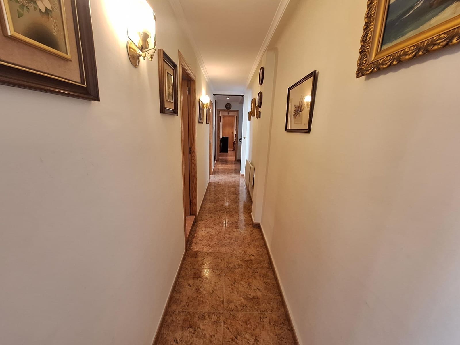 4 sovrum Lägenhet till salu i Alzira - 161 000 € (Ref: 7562004)